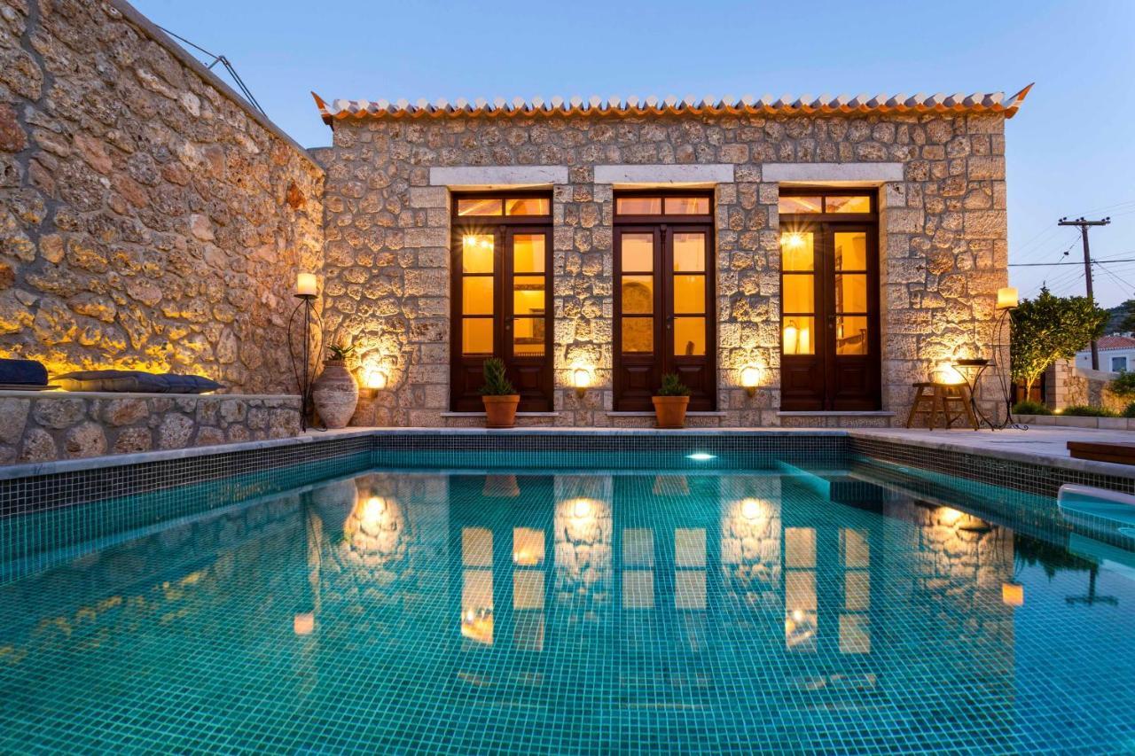 Mare Monte Luxury Suites Spétses Zewnętrze zdjęcie
